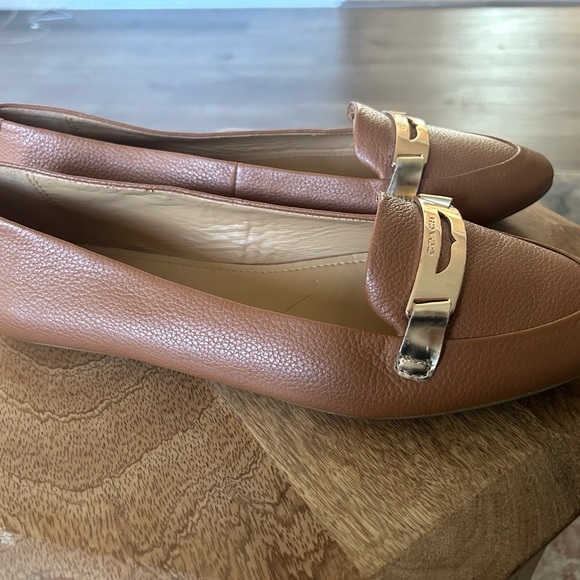 Coach Leather loafers Size 12
Great condition - Picture 9 of 10